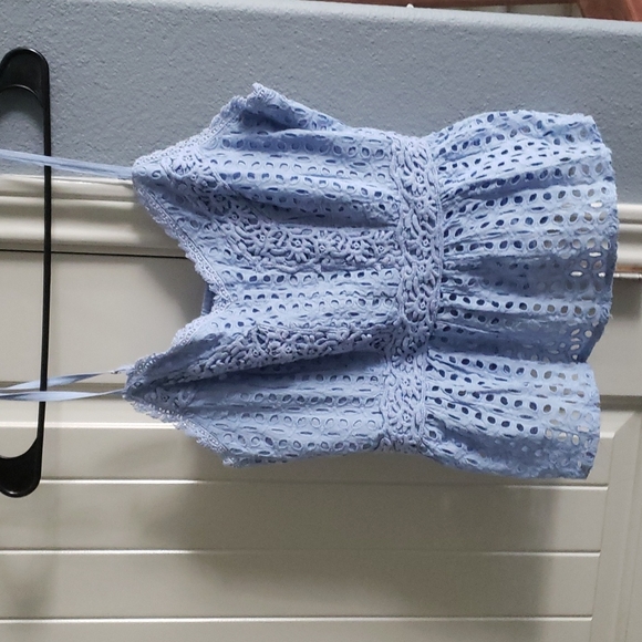 Top - Picture 1 of 2